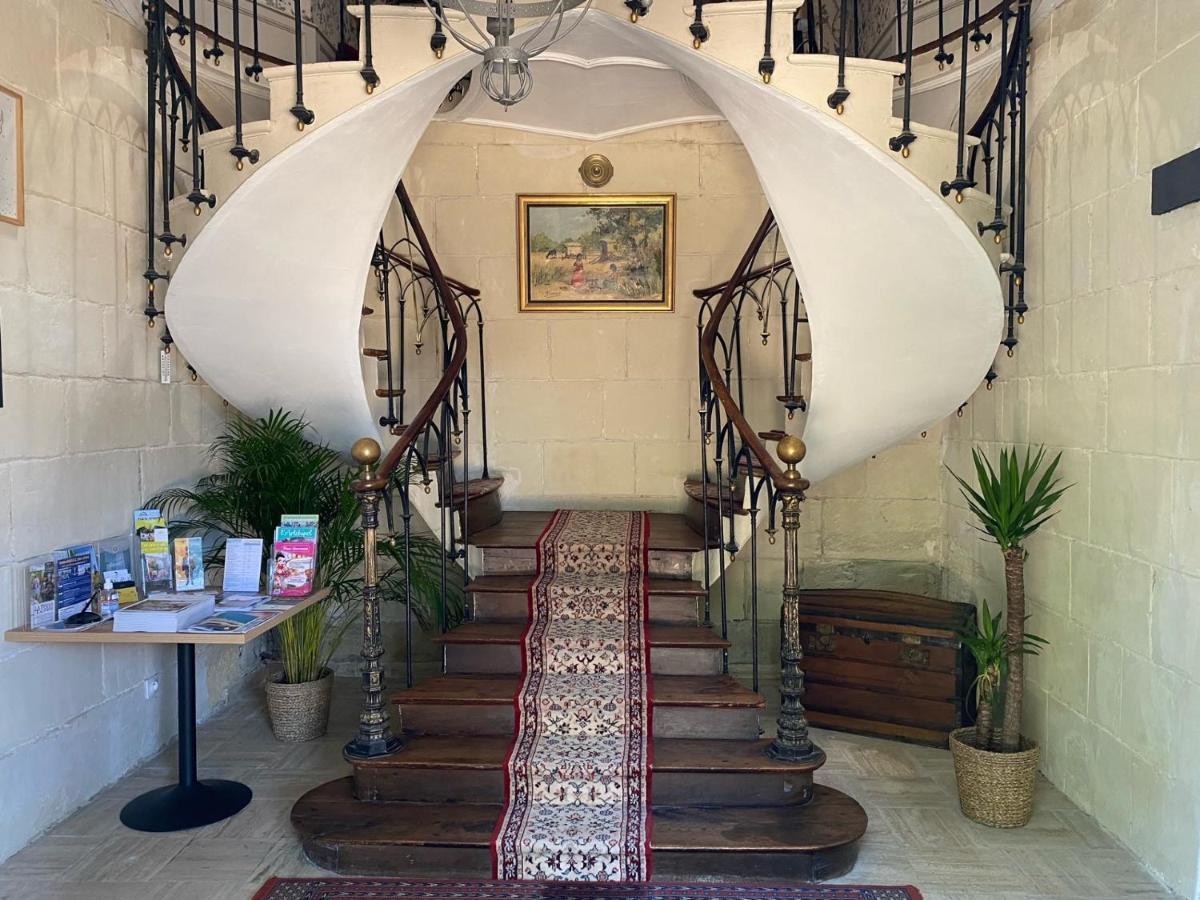 Le Castel De Brehemont Bed & Breakfast Екстериор снимка